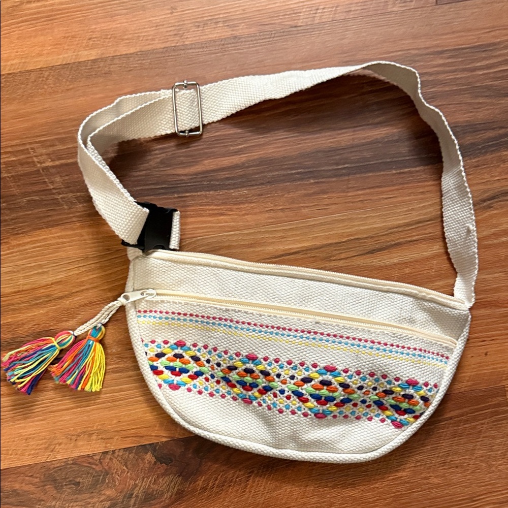 MEXICANA Cream Crossbody Fanny pack Bag with Colorful Embroidery